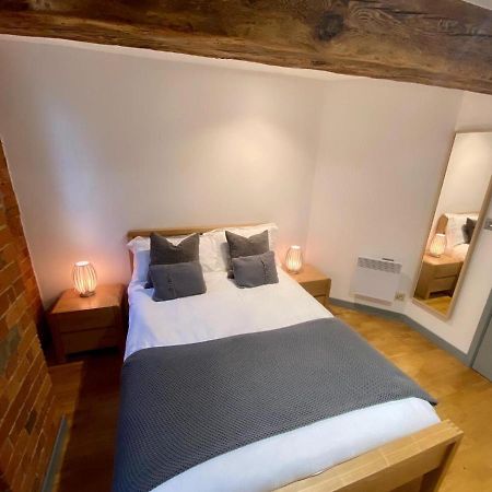 Stewart Docks Apartment Глостер Екстер'єр фото