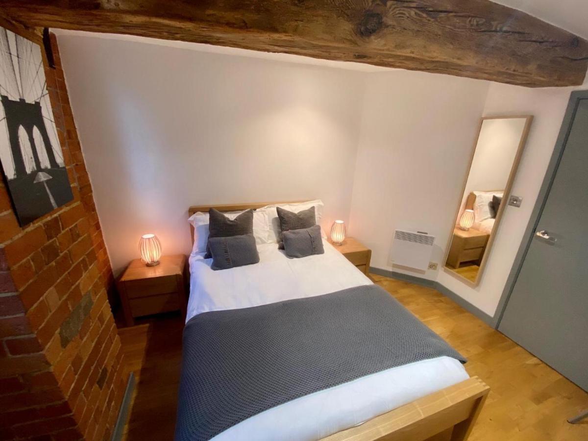 Stewart Docks Apartment Глостер Екстер'єр фото